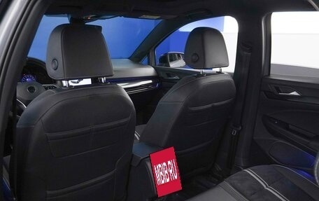Volkswagen Golf VIII, 2022 год, 2 888 444 рублей, 8 фотография