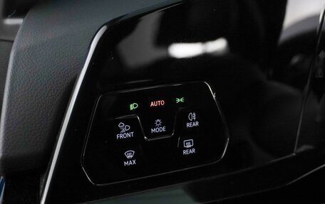 Volkswagen Golf VIII, 2022 год, 2 888 444 рублей, 23 фотография