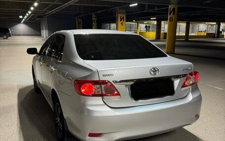 Toyota Corolla, 2011 год, 1 050 000 рублей, 2 фотография