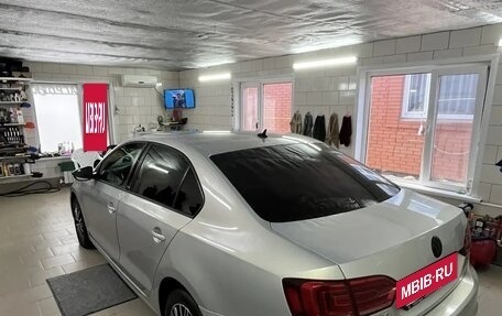 Volkswagen Jetta VII, 2014 год, 930 000 рублей, 4 фотография