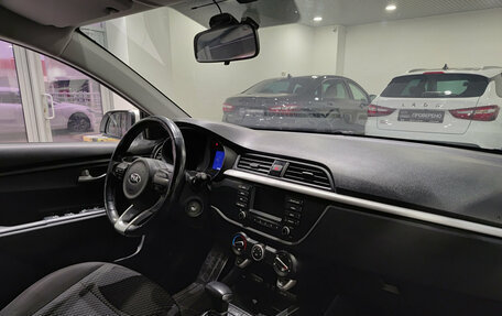 KIA Rio IV, 2018 год, 1 295 000 рублей, 15 фотография