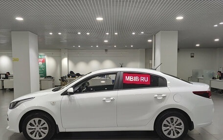 KIA Rio IV, 2018 год, 1 295 000 рублей, 12 фотография