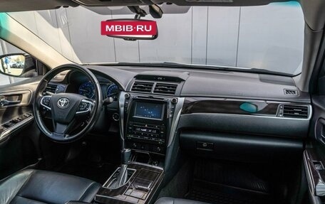 Toyota Camry, 2016 год, 2 199 000 рублей, 11 фотография