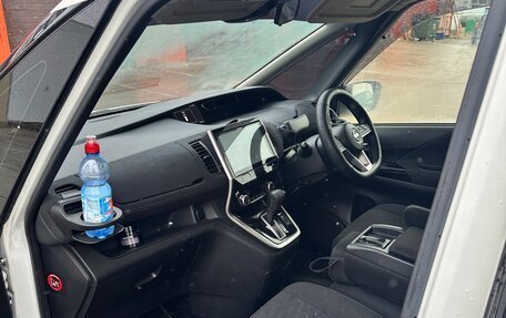 Nissan Serena IV, 2016 год, 2 100 000 рублей, 9 фотография