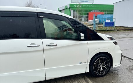Nissan Serena IV, 2016 год, 2 100 000 рублей, 11 фотография