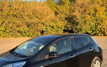 Nissan Leaf I, 2012 год, 750 000 рублей, 2 фотография