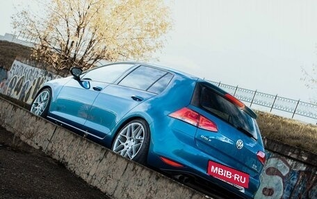 Volkswagen Golf VII рестайлинг, 2013 год, 990 000 рублей, 16 фотография