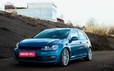 Volkswagen Golf VII рестайлинг, 2013 год, 990 000 рублей, 29 фотография