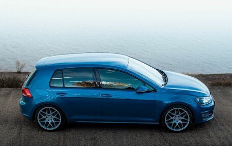 Volkswagen Golf VII рестайлинг, 2013 год, 990 000 рублей, 34 фотография