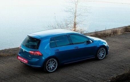 Volkswagen Golf VII рестайлинг, 2013 год, 990 000 рублей, 35 фотография