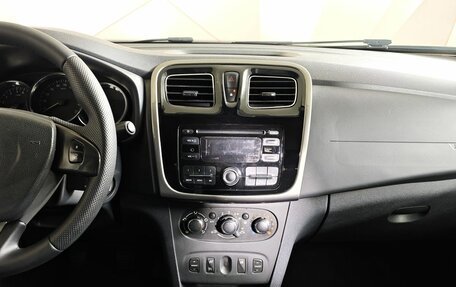 Renault Logan II, 2016 год, 545 000 рублей, 15 фотография