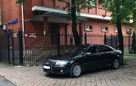 Audi A8, 2005 год, 1 290 000 рублей, 2 фотография