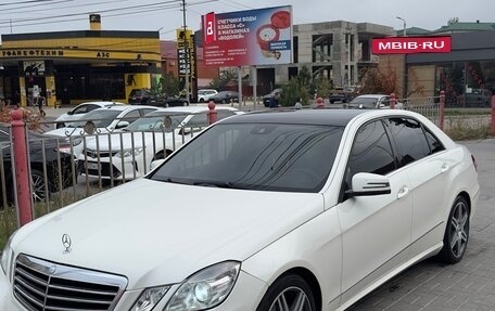 Mercedes-Benz E-Класс, 2011 год, 1 300 000 рублей, 1 фотография