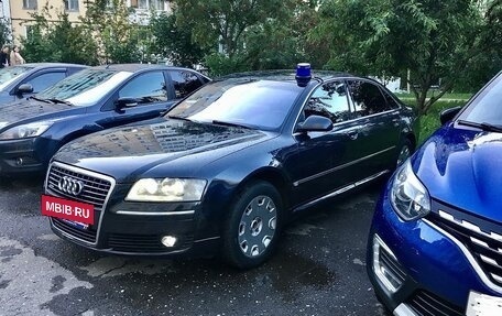 Audi A8, 2005 год, 1 290 000 рублей, 15 фотография