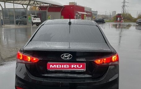 Hyundai Solaris II рестайлинг, 2018 год, 1 100 000 рублей, 13 фотография