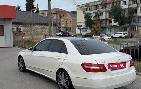 Mercedes-Benz E-Класс, 2011 год, 1 300 000 рублей, 5 фотография