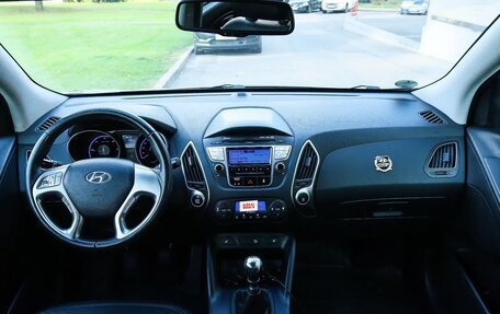 Hyundai ix35 I рестайлинг, 2011 год, 1 100 000 рублей, 6 фотография