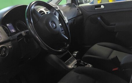 Volkswagen Golf Plus II, 2010 год, 870 000 рублей, 10 фотография