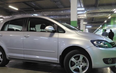 Volkswagen Golf Plus II, 2010 год, 870 000 рублей, 5 фотография