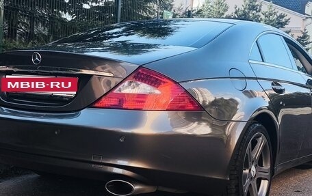 Mercedes-Benz CLS, 2006 год, 1 500 000 рублей, 4 фотография