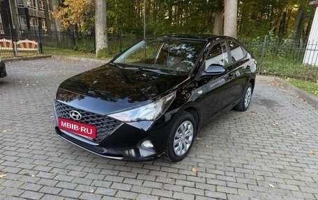 Hyundai Solaris II рестайлинг, 2020 год, 1 700 000 рублей, 9 фотография
