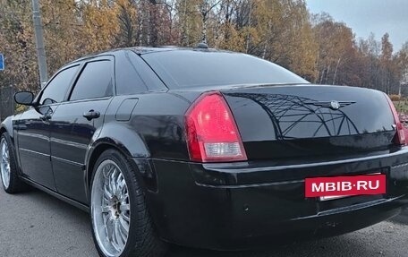 Chrysler 300C II, 2005 год, 850 000 рублей, 6 фотография