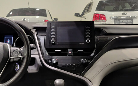 Toyota Camry, 2022 год, 2 430 000 рублей, 19 фотография