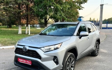 Toyota RAV4, 2022 год, 4 250 000 рублей, 1 фотография