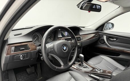 BMW 3 серия, 2011 год, 1 224 000 рублей, 7 фотография
