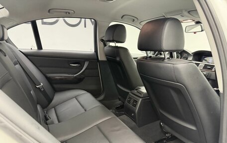 BMW 3 серия, 2011 год, 1 224 000 рублей, 13 фотография