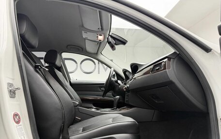 BMW 3 серия, 2011 год, 1 224 000 рублей, 15 фотография