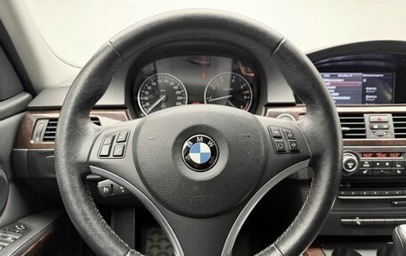 BMW 3 серия, 2011 год, 1 224 000 рублей, 18 фотография