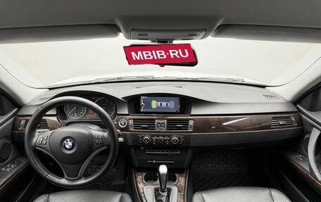 BMW 3 серия, 2011 год, 1 224 000 рублей, 16 фотография
