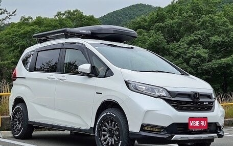Honda Freed II, 2023 год, 1 215 000 рублей, 1 фотография