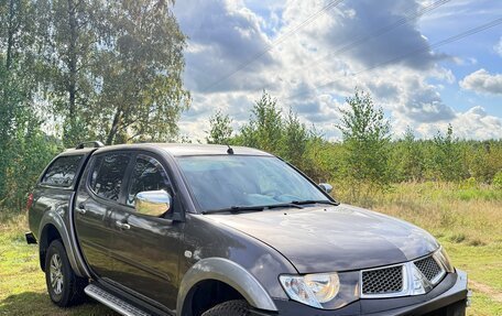 Mitsubishi L200 IV рестайлинг, 2012 год, 1 650 000 рублей, 1 фотография