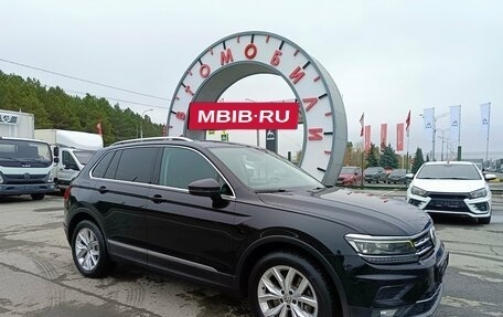 Volkswagen Tiguan II, 2017 год, 2 249 995 рублей, 1 фотография