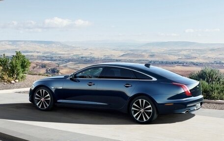 Jaguar XJ IV (X351), 2010 год, 1 777 000 рублей, 1 фотография