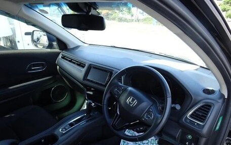 Honda Vezel, 2020 год, 1 470 000 рублей, 6 фотография