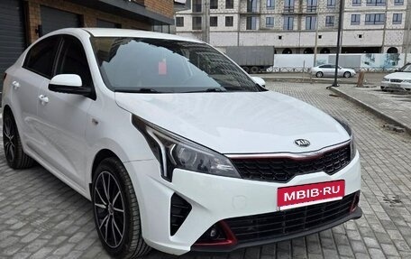 KIA Rio IV, 2022 год, 1 680 000 рублей, 1 фотография