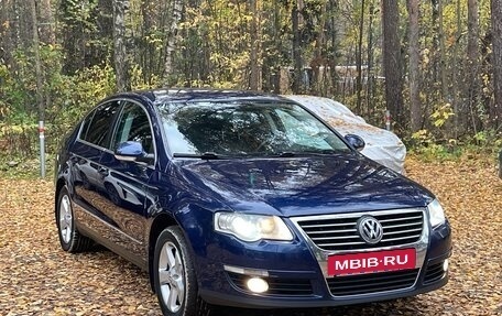 Volkswagen Passat B6, 2008 год, 972 900 рублей, 2 фотография