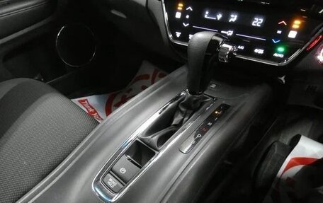 Honda Vezel, 2021 год, 1 520 000 рублей, 9 фотография