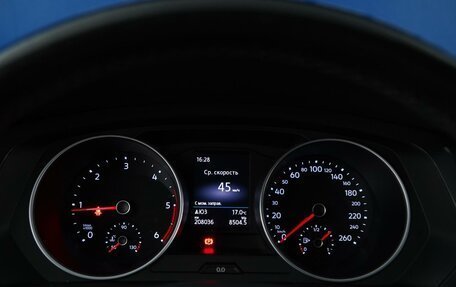 Volkswagen Tiguan II, 2018 год, 2 149 046 рублей, 22 фотография