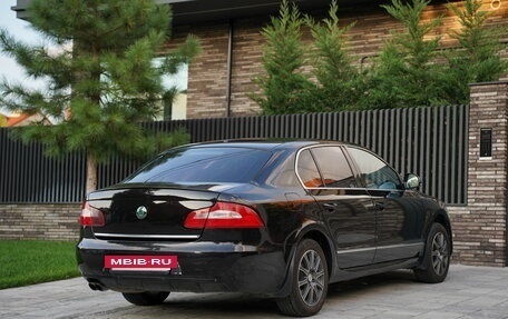 Skoda Superb III рестайлинг, 2012 год, 980 000 рублей, 2 фотография