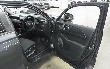Honda Vezel, 2022 год, 1 650 000 рублей, 8 фотография