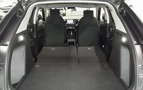 Honda Vezel, 2022 год, 1 650 000 рублей, 19 фотография