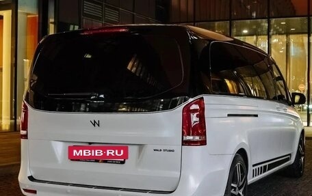 Mercedes-Benz V-Класс, 2022 год, 6 500 000 рублей, 4 фотография