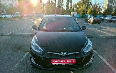 Hyundai Solaris II рестайлинг, 2013 год, 580 000 рублей, 1 фотография