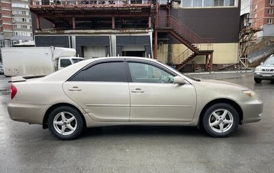 Toyota Camry V40, 2003 год, 650 000 рублей, 1 фотография