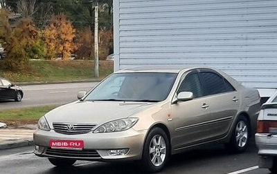 Toyota Camry V40, 2004 год, 850 000 рублей, 1 фотография
