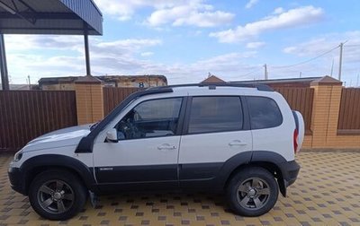 Chevrolet Niva I рестайлинг, 2018 год, 650 000 рублей, 1 фотография